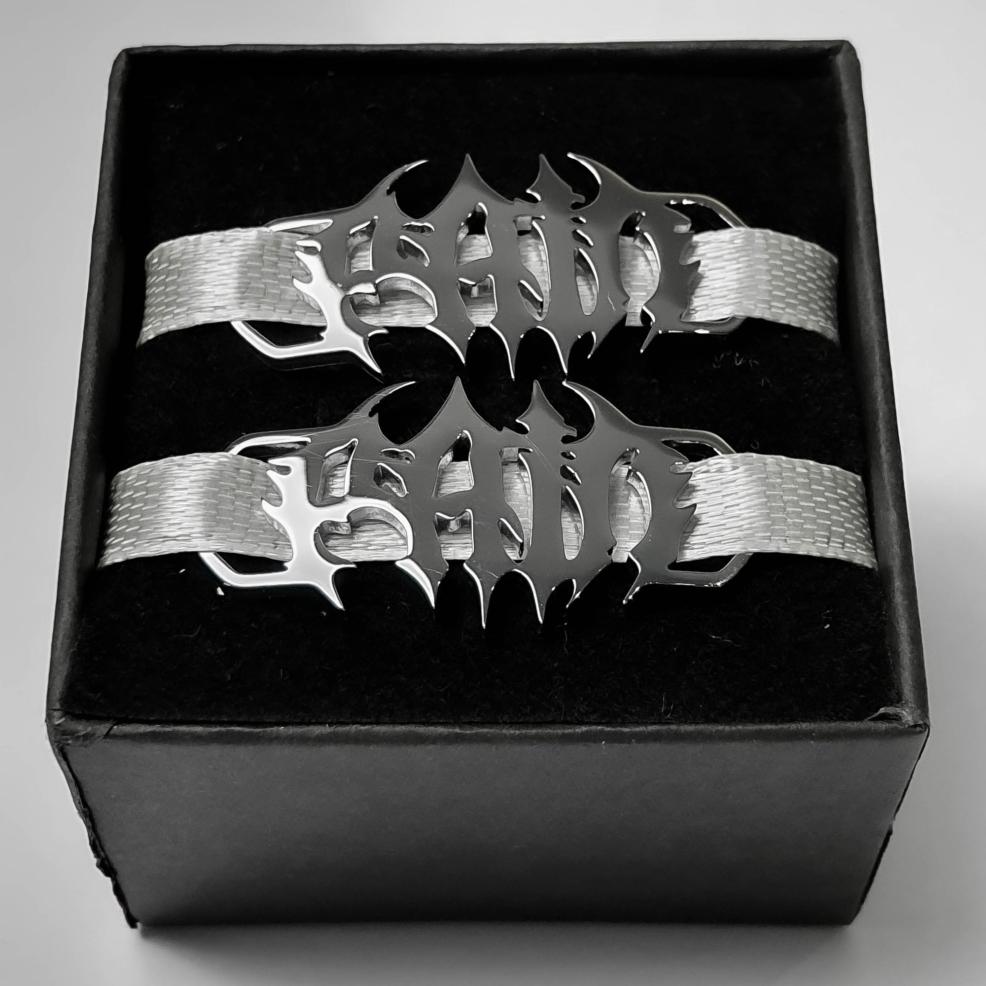 Pain LaceTag